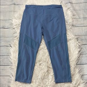 Sweaty Betty Blue Crop Leggings sz M